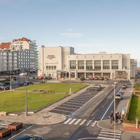 Duplex With Sea View Between Casino&la Réserve Knokke-Heist