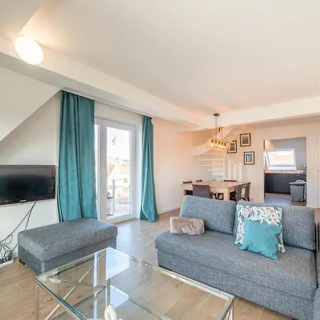 Duplex With Sea View Between Casino & La Reserve Apartment